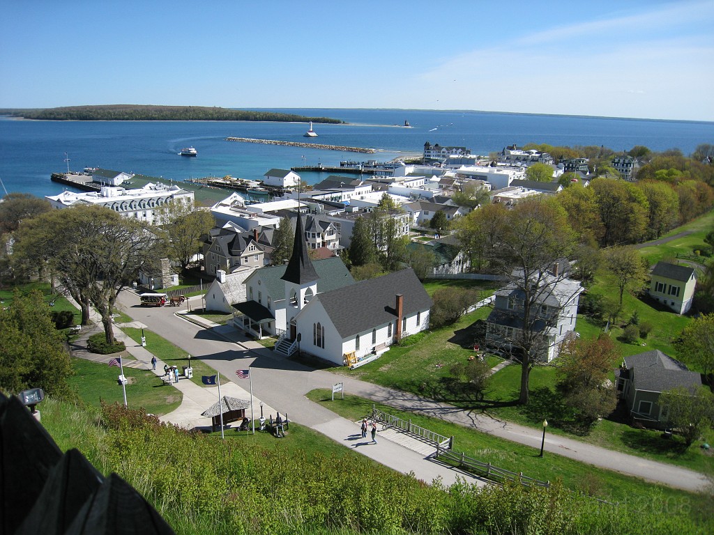 Mackinaw Island Area May 2008 0811.jpg - May 24 2008 a trip to Mackinac City for a 5 M race and a visit to Mackinac Island. A day to the UP, Paradise, Whitefish Point and Tahquamen Falls. This was followed by trips to Petoskey and Charlevoix.